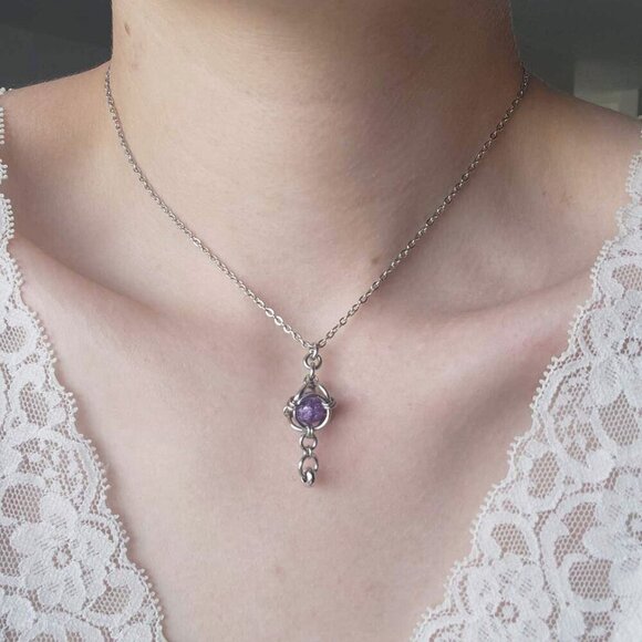 Gothic fairy purple caged pearl necklace with a small silver chain - Picture 1 of 7